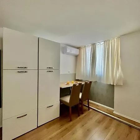 Roza Apartamento *